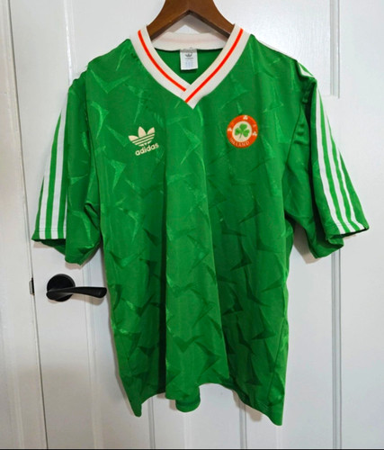 Retro ireland adidas football - ireland,